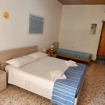 Casa A Due Passi Dal Mare Cristallino Portopalo Di Capo Passero Extérieur photo